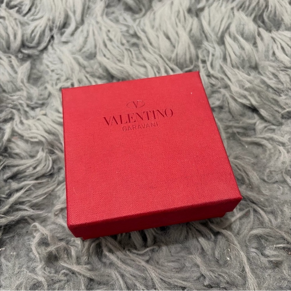 Valentino Rock Stud Gray Bracelet - Picture 3 of 6